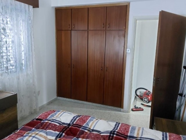 3+1 flat for sale in the center of Kyrenia