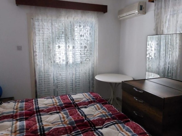 3+1 flat for sale in the center of Kyrenia