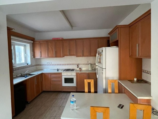 GİRNE MERKEZDE SATILIK 2+1 PENTHOUSE