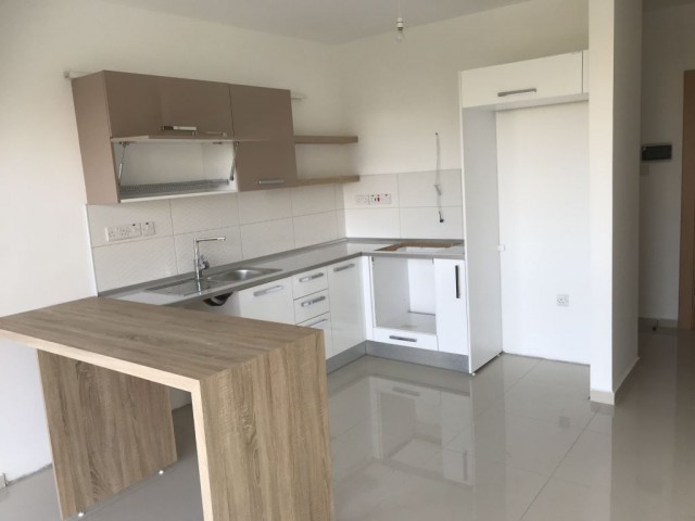 Flat To Rent in Girne Merkez, Kyrenia