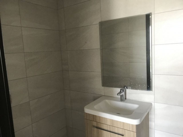 Flat To Rent in Girne Merkez, Kyrenia