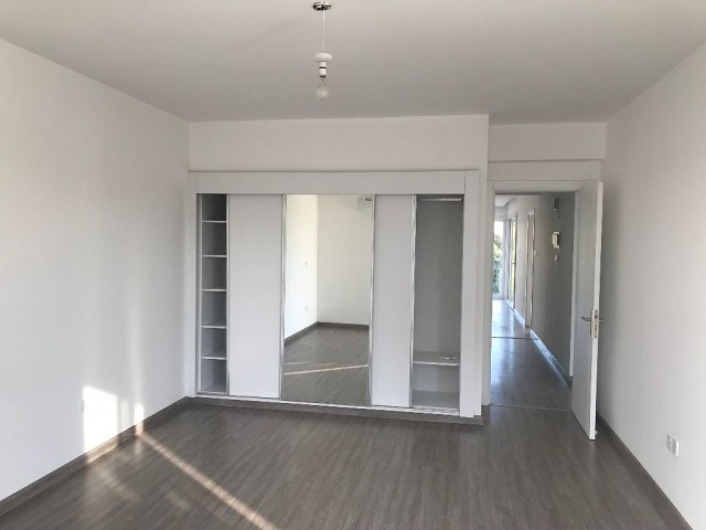 Flat To Rent in Kumsal, Nicosia