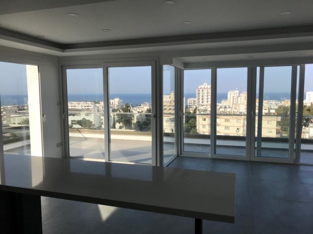 Penthouse Kaufen in Girne Merkez, Kyrenia