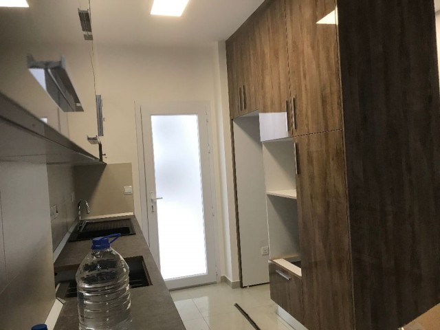 Lefkoşa Yenikent 2+1 105 m2 Lüls Daireler