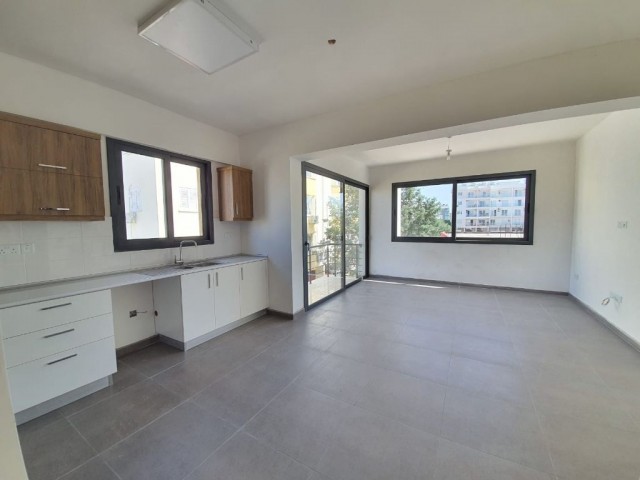 Flat For Sale in Küçük Kaymaklı, Nicosia