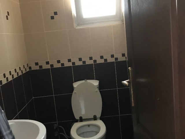 Lefkoşa Gönyeli 3+1 Full Eşyalı 140 m2 Daire