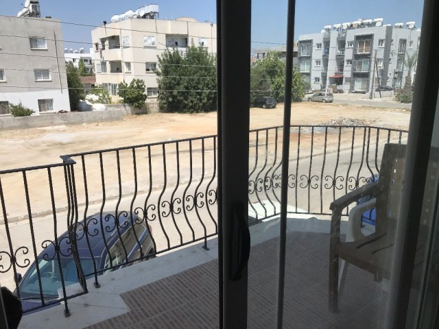 Lefkoşa Gönyeli 3+1 Full Eşyalı 140 m2 Daire