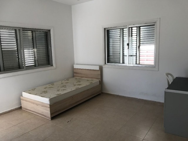 Lefkoşa Gönyeli 3+1 Full Eşyalı 140 m2 Daire