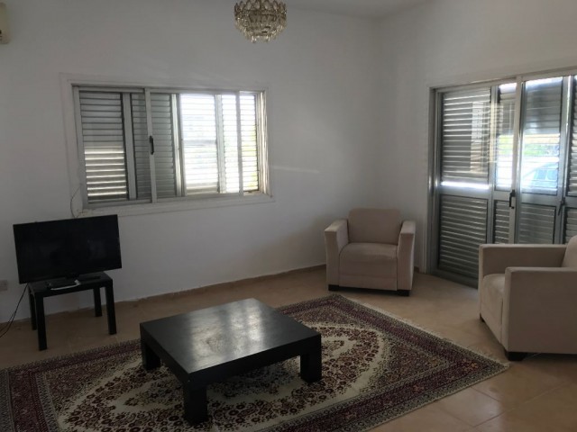 Lefkoşa Gönyeli 3+1 Full Eşyalı 140 m2 Daire