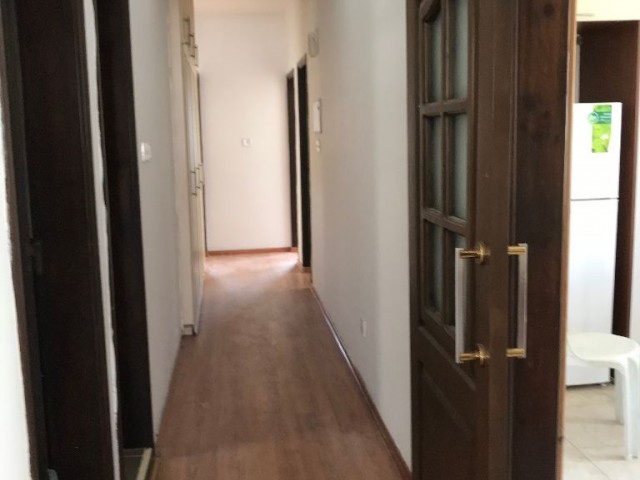 Lefkoşa Gönyeli 3+1 Full Eşyalı 140 m2 Daire