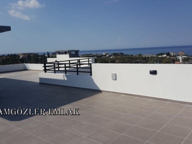 Girne Alsancak 3+1 Villa Yüzme Havuzlu Deniz Manzaralı