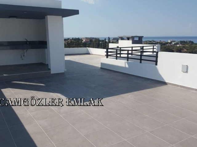 Girne Alsancak 3+1 Villa Yüzme Havuzlu Deniz Manzaralı