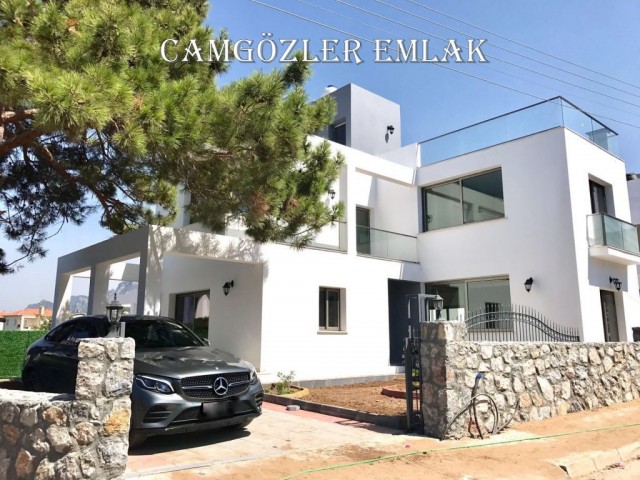 Villa For Sale in Alsancak, Kyrenia