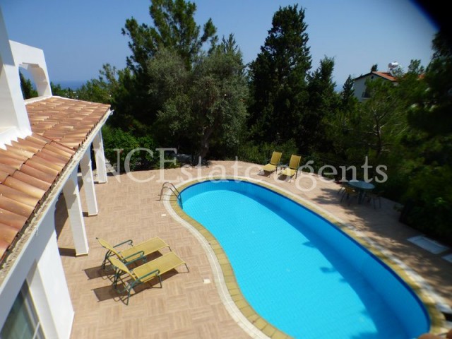 FABULOUS FOUR BEDROOM DETACHED VILLA IN OZANKOY 