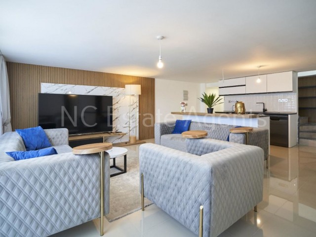 MODERN CONTEMPORARY 3 BEDROOM PENTHOUSE APARTMENT IN KYRENIA CITY CENTRE 