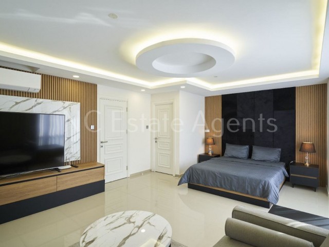 GİRNE ŞEHİR MERKEZİNDE MODERN ÇAĞDAŞ 3 YATAK ODALI PENTHOUSE DAİRE