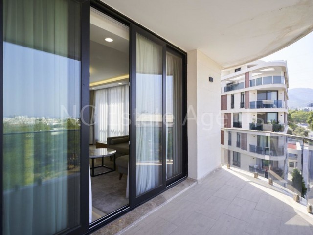 MODERN CONTEMPORARY 3 BEDROOM PENTHOUSE APARTMENT IN KYRENIA CITY CENTRE 