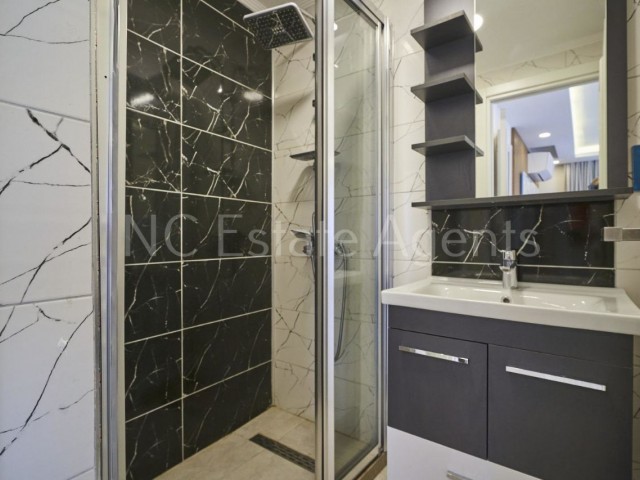 MODERN CONTEMPORARY 3 BEDROOM PENTHOUSE APARTMENT IN KYRENIA CITY CENTRE 