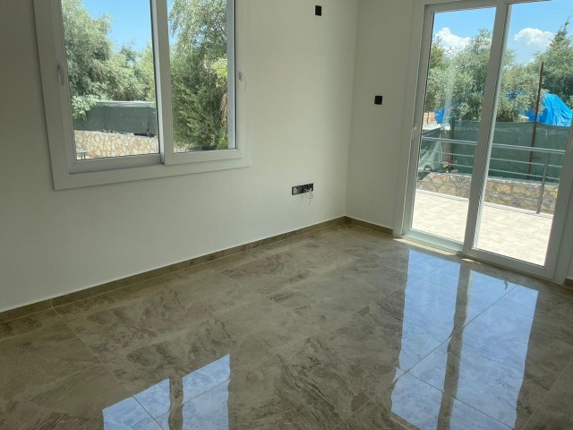 1+1 flat for sale in Kyrenia Karaoğlanoğlu area