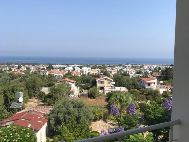 Schöne Aussicht zu vermieten in Kyrenia Alsancak 1 + 1 ** 