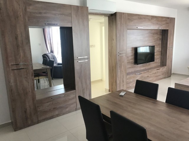 2+1 Penthouse Im Zentrum Von Kyrenia Zu Verkaufen ** 