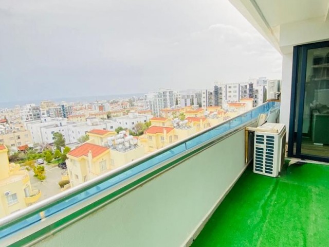 Girne Merkezde 2+1 Satılık Penthouse