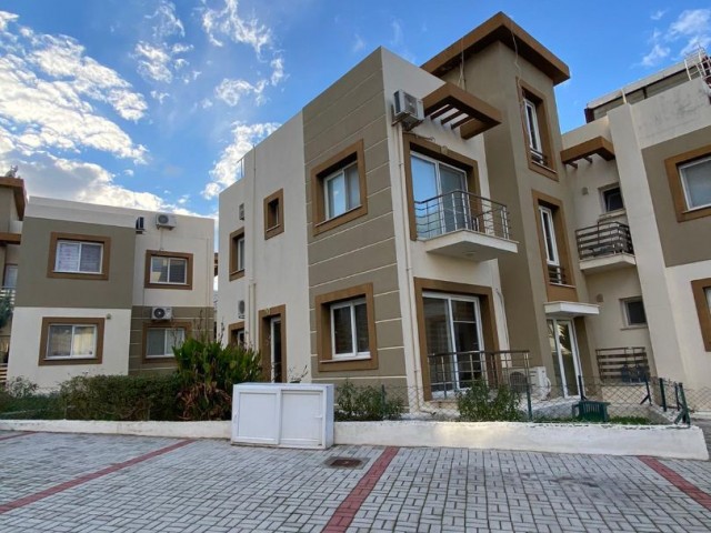 1+1 apartment for sale in Alsancak, Kyrenia