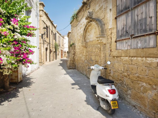 Yeni 1 yatak odali daireler * Girne merkez 