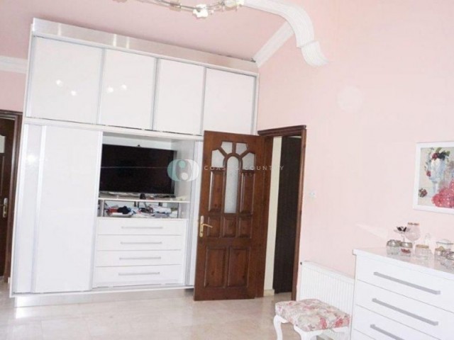 Enchanting 3 Bedroom Detached Villa in Central Kyrenia