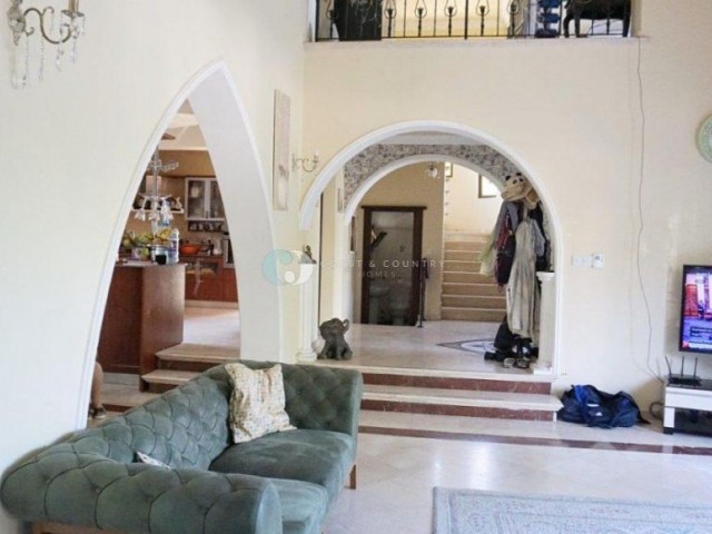Enchanting 3 Bedroom Detached Villa in Central Kyrenia