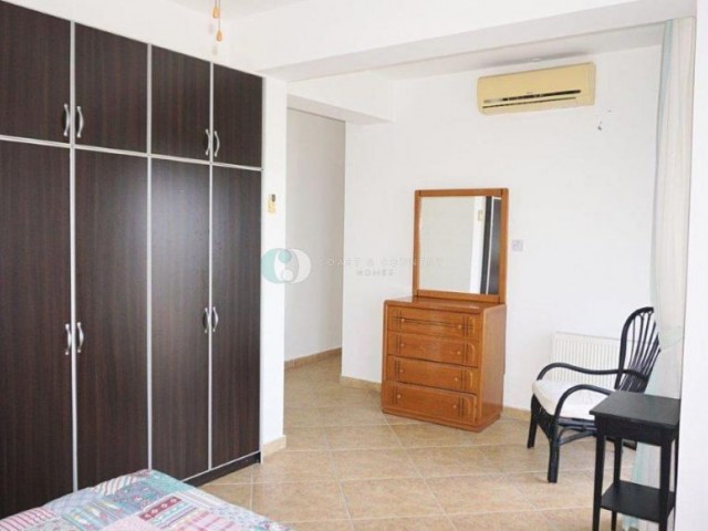 4+1 ful eşyalı villa, ortak havuzlu site, Bellapais bölgesi