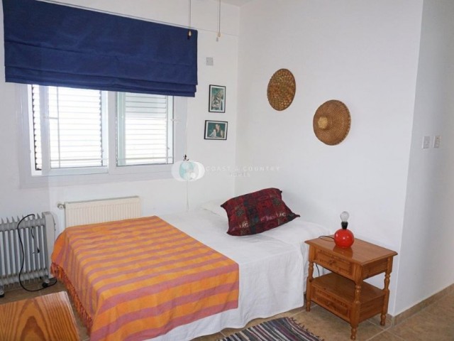 4+1 ful eşyalı villa, ortak havuzlu site, Bellapais bölgesi