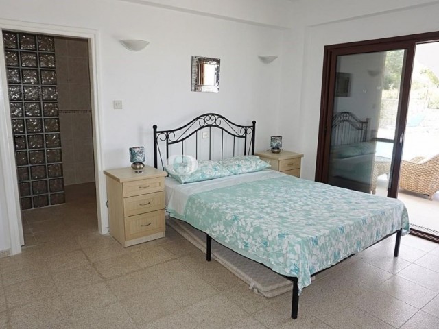 Bakımlı 4+1 Özel Havuzlu Villa