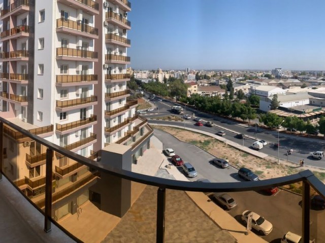 Sahibinden Mağusa merkezde kiralık 2+1 yeni daire. Angel Towers'da