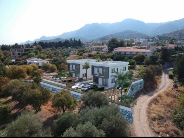 VILLAS WITH 3 + 1 POOLS IN THE ALSANCAK DISTRICT OF KYRENIA ** 