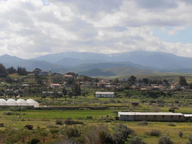 жилая зона Продается in Güzelyurt Merkez, Гюзельюрт