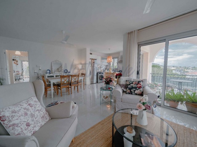 Penthouse Zu verkaufen in Lapta, Kyrenia