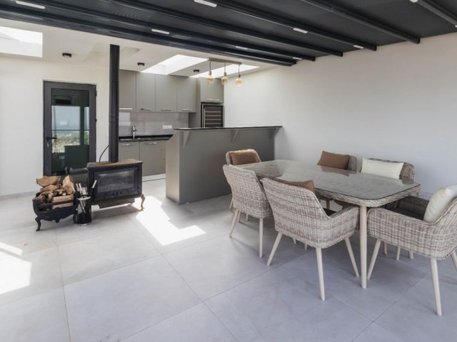 Penthouse Zu verkaufen in Girne Merkez, Kyrenia