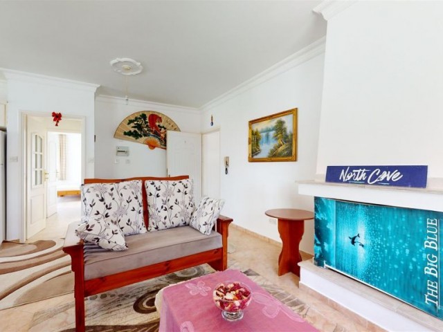 Bright 2 Bedroom Central Apartment