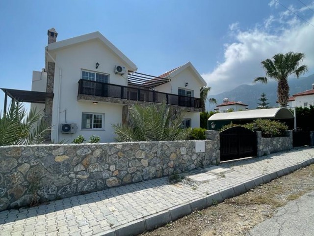 Villa Zu verkaufen in Lapta, Kyrenia