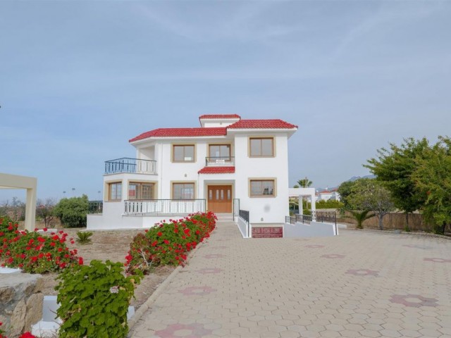 Villa Zu verkaufen in Karşıyaka, Kyrenia