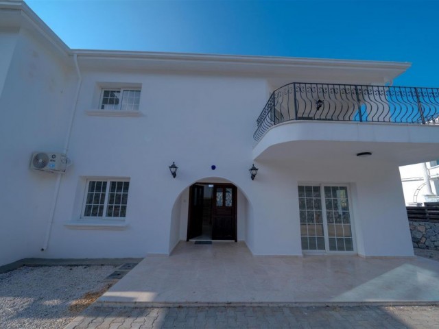 Substantial 4-Bed Mediterranean Villa with Stunning Sea & Mountain Views