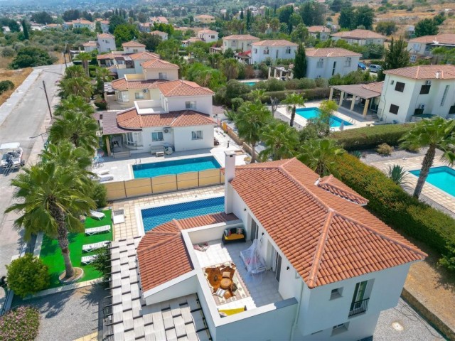 Villa Zu verkaufen in Lapta, Kyrenia