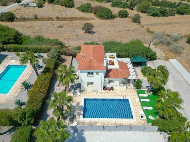 Villa Zu verkaufen in Lapta, Kyrenia