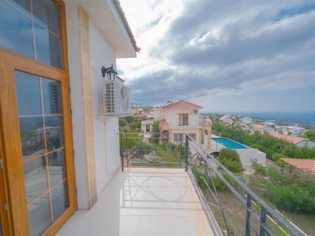 Villa Zu verkaufen in Arapköy, Kyrenia