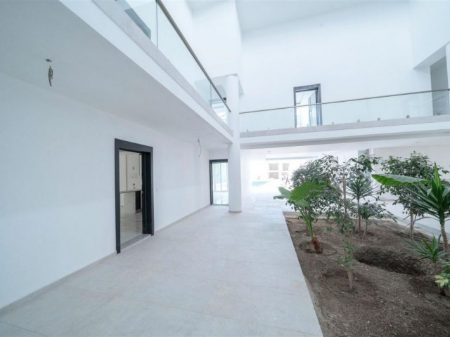 Brand New 1 Bedroom Spacious Apartment