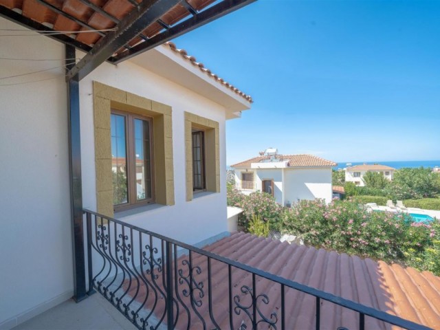 Stunning 4 Bedroom Captivating Views Villa