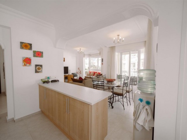 Well Situated 3 Bedroom Bright Apartment