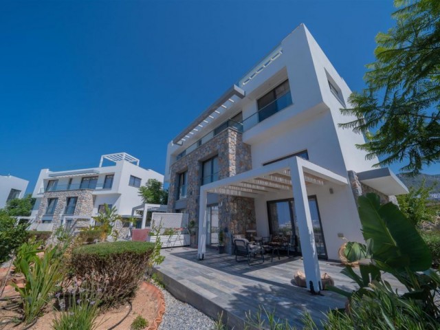 Contemporary 3 Bedroom Mediterranean Views Penthouse