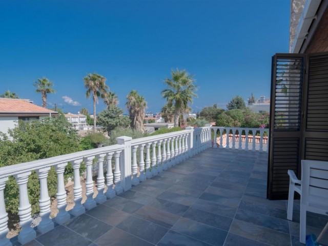 Villa Zu verkaufen in Alsancak, Kyrenia